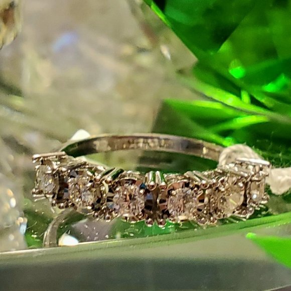 New beautiful diamond 14K white gold ring - Picture 10 of 15